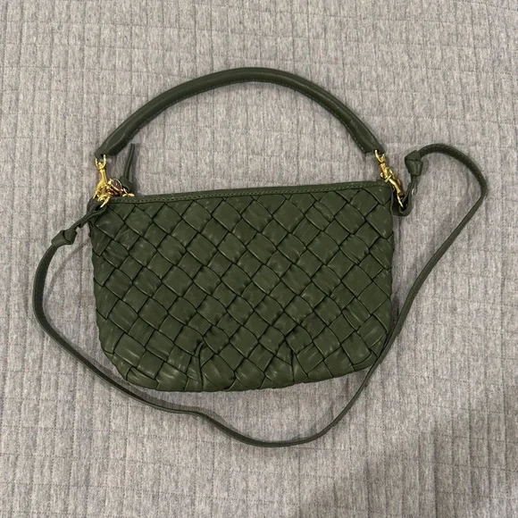 Clare V. Petit Moyen Messenger puffy woven Army green leather - Picture 2 of 6